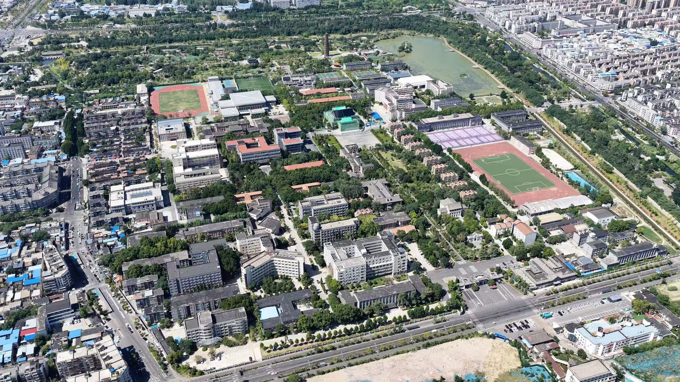 河南大学明伦校区航拍